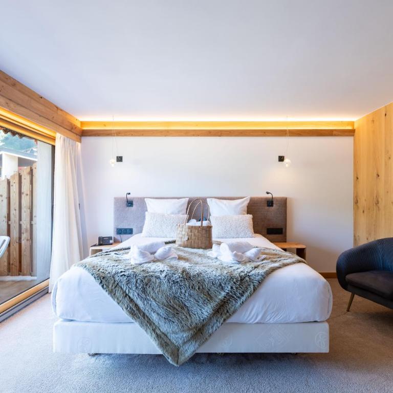Hôtel Macchi Restaurant & Spa - Suite - Vue sur Ville - 6