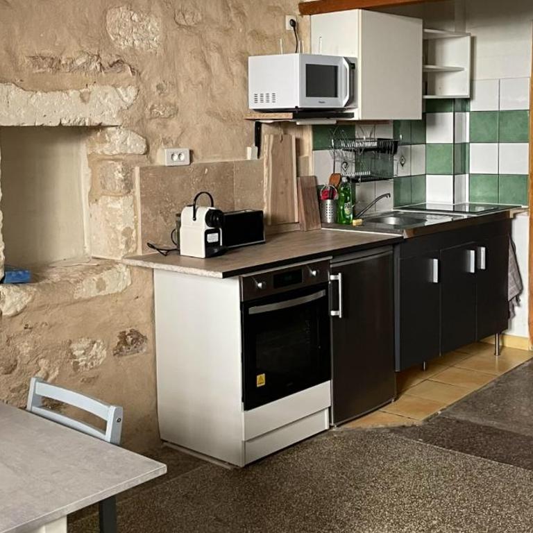 Appartement rdc rue grille - Apartment mit 1 Schlafzimmer - 5
