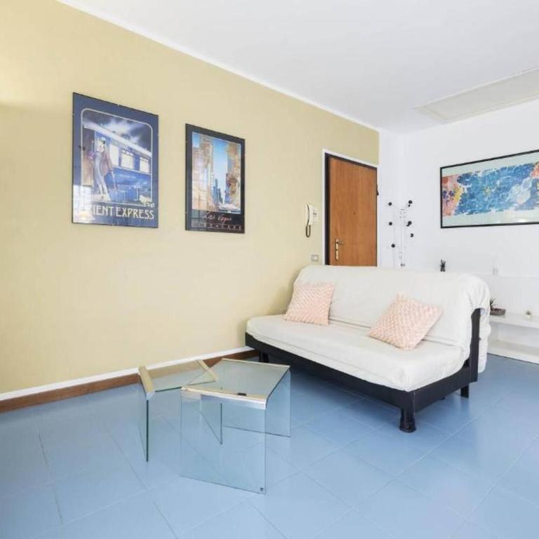 Charming 3-Bedroom Apartment in Riccione with Free Parking - Appartamento - 1