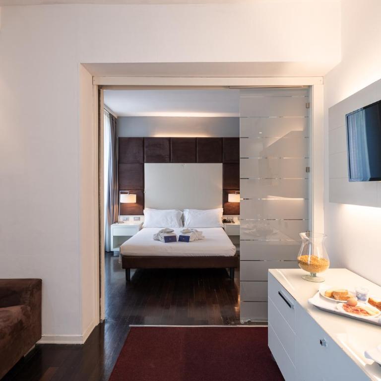 Smy Bologna Centrale - Junior Suite - 5