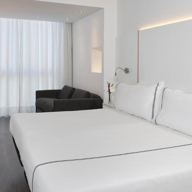 INNSiDE by Meliá Palma Center - Habitación Doble Deluxe - 4