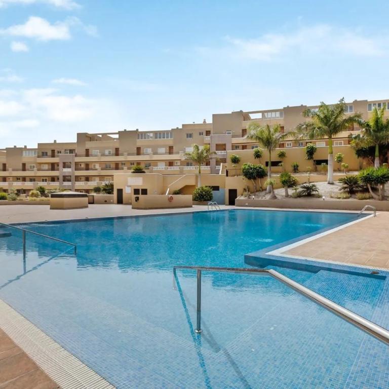 La Perla con piscina y garaje by Médano Rentals - Apartamento de 2 dormitorios - 1