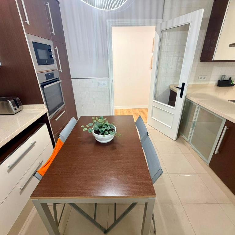 Amplio, cómodo y estiloso apartamento - Appartement 3 Chambres - 28