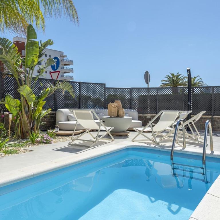 Vacalm Villa Judit - Beachfront Villa with Pool, Spa, BBQ, Fire Pit & Mini Golf - Villa frente a la playa - 18