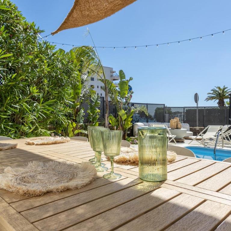 Vacalm Villa Judit - Beachfront Villa with Pool, Spa, BBQ, Fire Pit & Mini Golf - Villa frente a la playa - 84