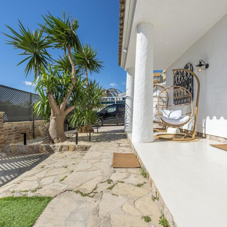 Vacalm Villa Judit - Beachfront Villa with Pool, Spa, BBQ, Fire Pit & Mini Golf - Villa frente a la playa - 96