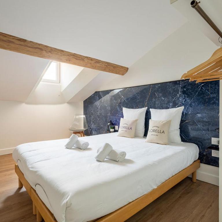 LA MANSARDE DU BIVOUAC, cocon sous les toits de Cannes - Appartement 2 Chambres - 22