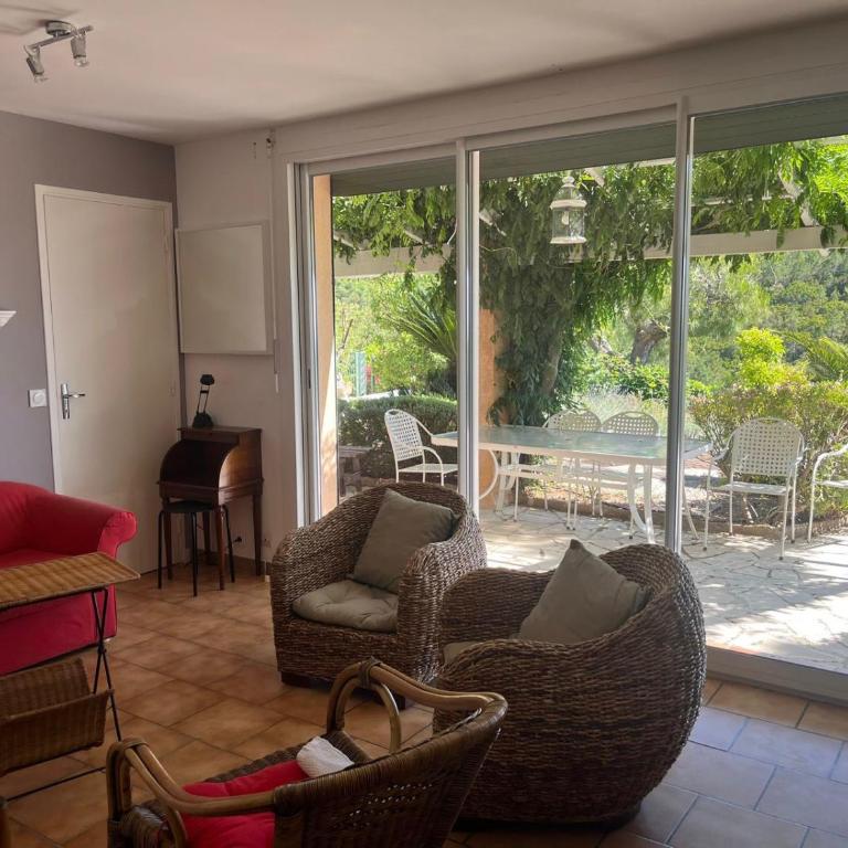 Villa Rhea - piscine -vue panoramique mer et foret - Villa - 17