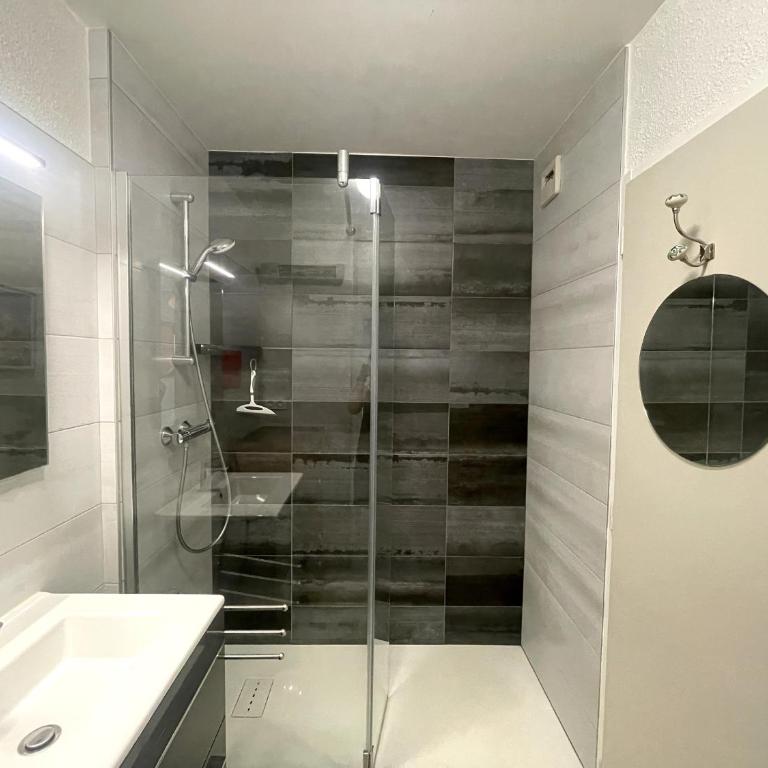 Studio lumineux avec balcon et parking proche plage - FR-1-92-608 - Apartment (3 Erwachsene) - 13