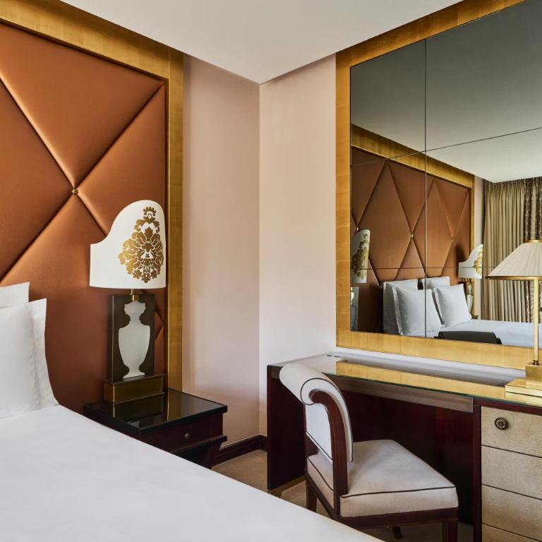 Hôtel Fouquet's Paris - Chambre Supérieure - 1