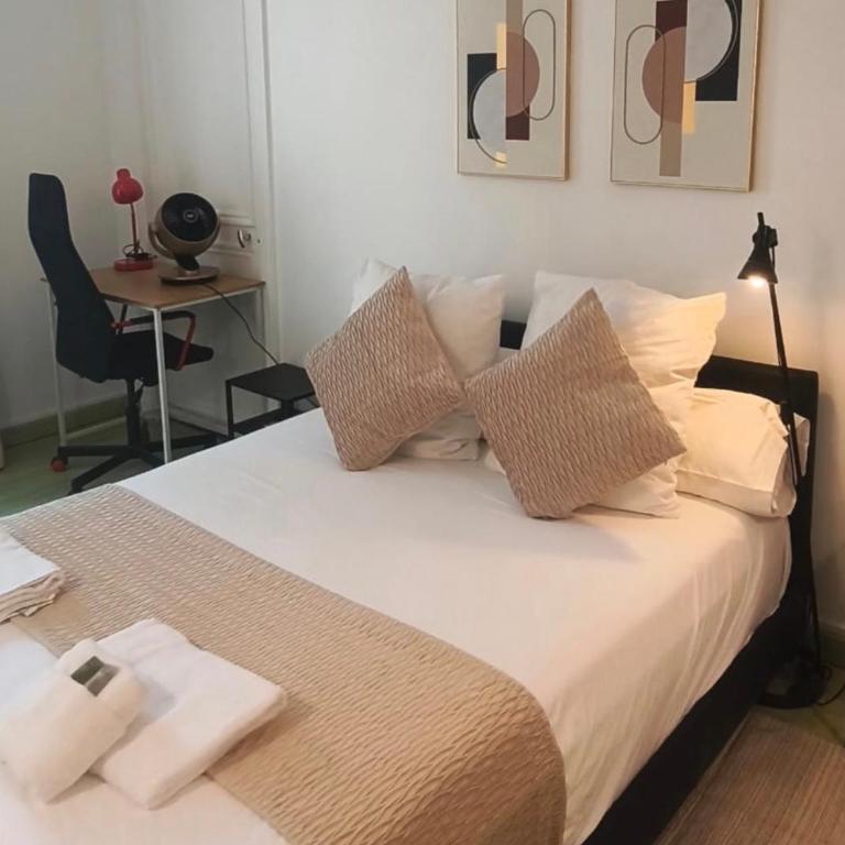 Cozy 2-Bedroom Apartment in Paris near Gare du Nord & Montmartre - Appartement 2 Chambres - 6