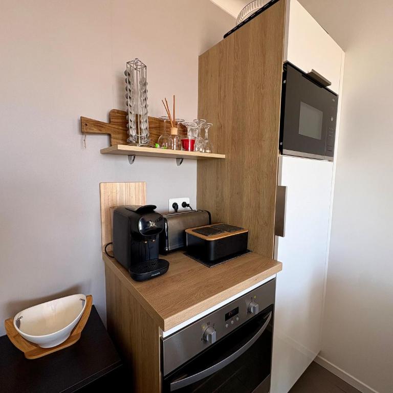 Appartement rÃ©novÃ© face mer - 4 pers. - FR-1-323-625 - Appartement - 29