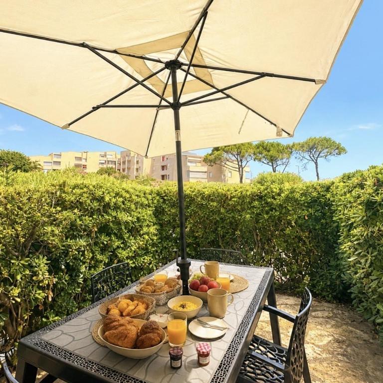 Studio rez-de-jardin à 30m de la plage - FR-1-338-645 - Apartment - 1