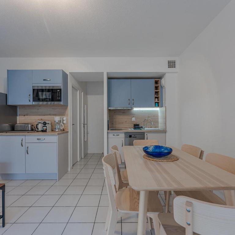 Appartement T2 refait à neuf - 4 pers - Terrasse Ouest - Proche centre - Chiens OK - FR-1-521-237 - Apartamento - 9