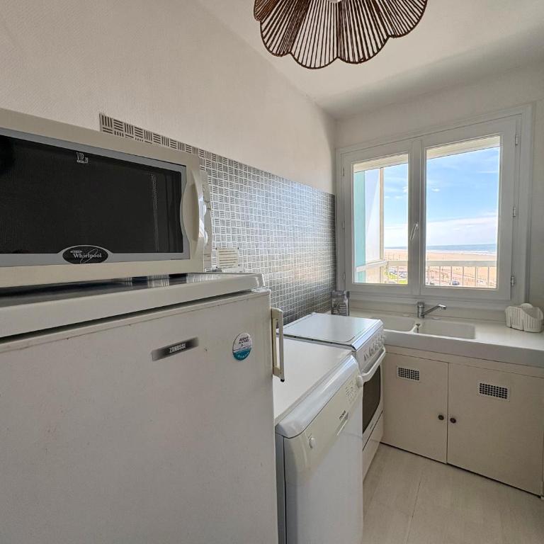 Studio spacieux 4 pers. - Proche plage - Belle vue mer - FR-1-323-416 - Studio - 18