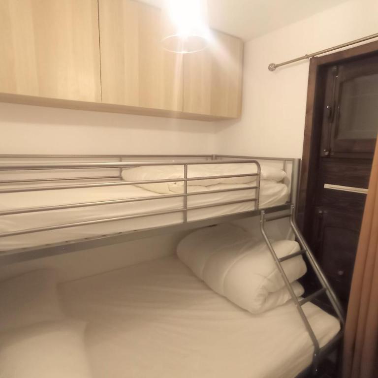 Lumineux 30 M Avec Balcon Centre Village - Appartement - 8