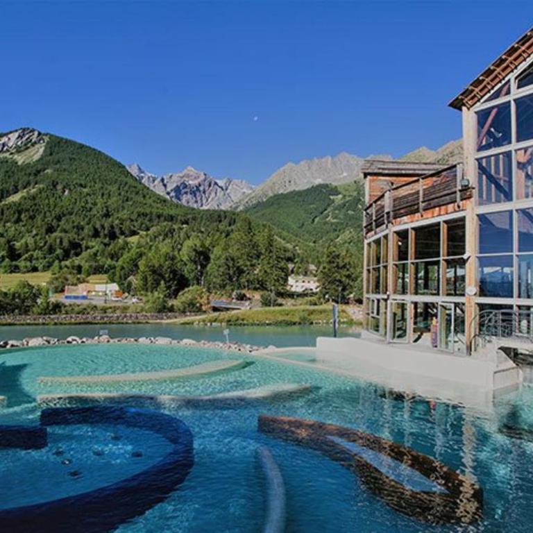 Lumineux 30 M Avec Balcon Centre Village - Appartement - 14