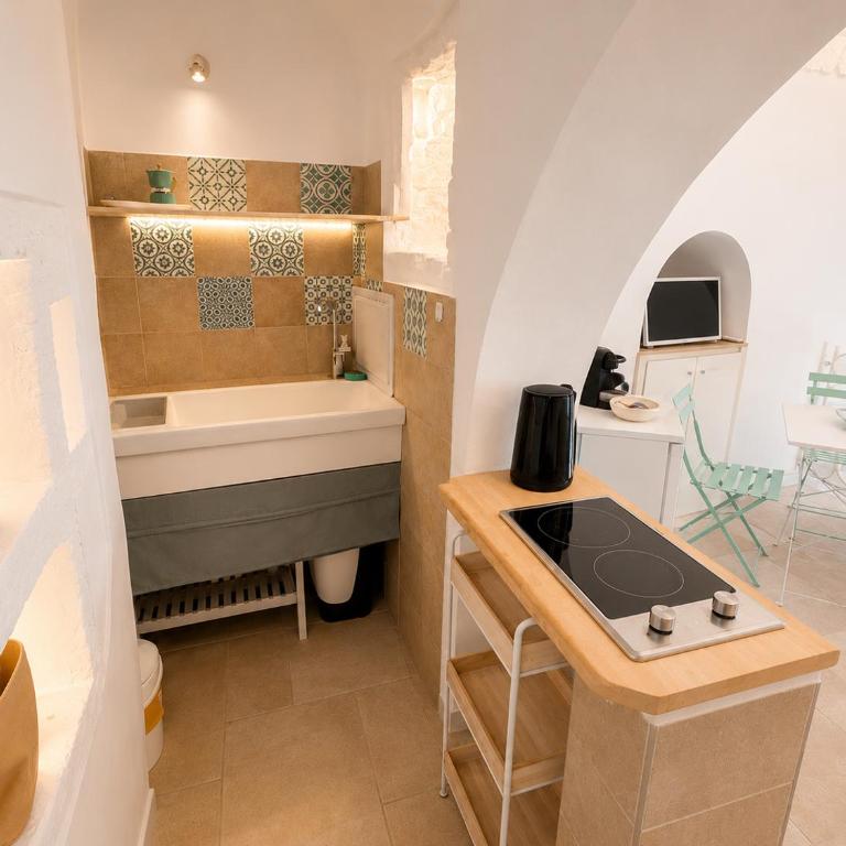 Trulli Arcolaia | Antico Fienile - Trullo with city view - 14