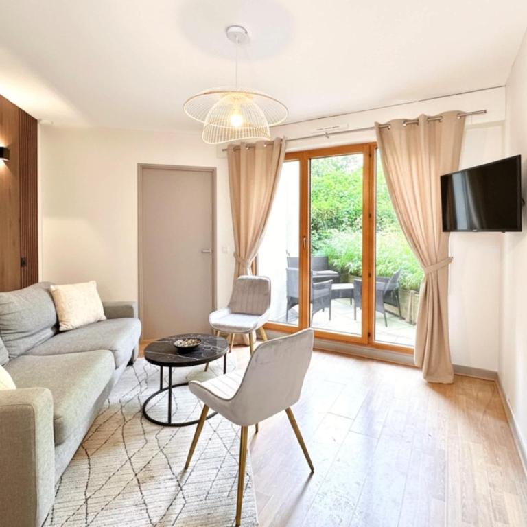 Porte de Versailles studio with terrace - Studio - 1