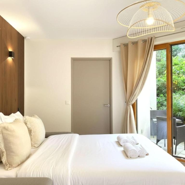Porte de Versailles studio with terrace - Studio - 3