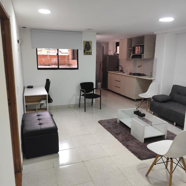Apartamento cerca la 70 restaurante - Double Room with Two Double Beds - 1