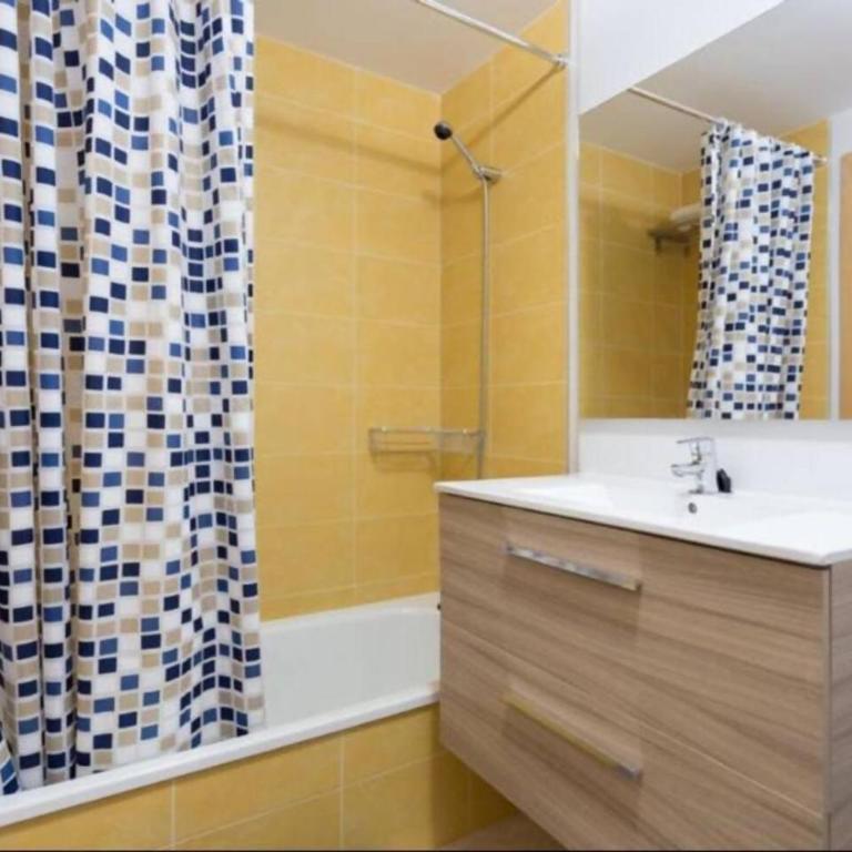 La Perla Paraíso del Surf con Piscina y Garaje - Apartamento - 23