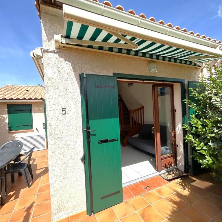 Pavillon 2 Chambres avec Parking à Argelès-sur-Mer - FR-1-837-97 - Maison de Vacances - 11