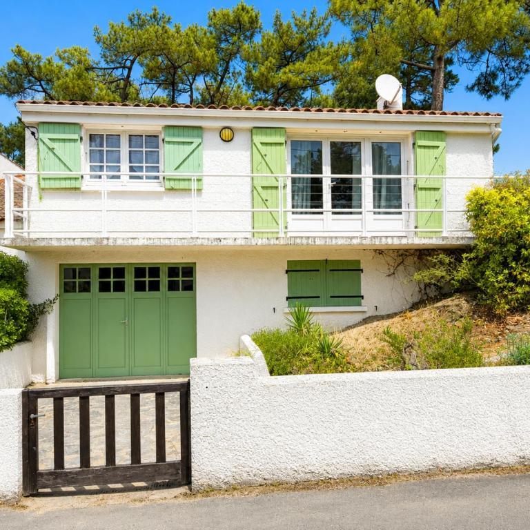 Maison Boisée à La Tranche-sur-Mer, Proche Plage Sainte Anne et Commodités - FR-1-22-260 - Casa de vacaciones (6 adultos) - 1