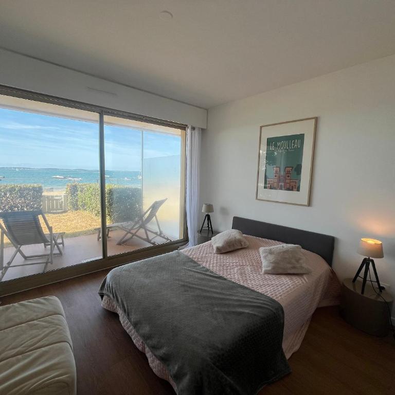 Appartement T2 RDC avec Jardinet et Accès Direct Plage, Parking Sécurisé, Proche Commerces - FR-1-374-2 - Apartment (4 Adults) - 8