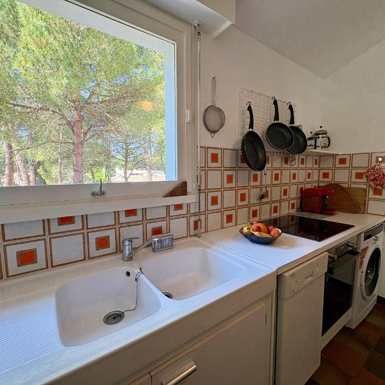 Charmante maison 6 pers. accès forêt, 600m plage, animaux admis - FR-1-323-582 - Maison de Vacances - 8