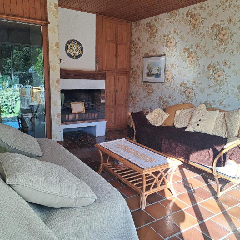 Charmante maison 6 pers. accès forêt, 600m plage, animaux admis - FR-1-323-582 - Maison de Vacances - 17