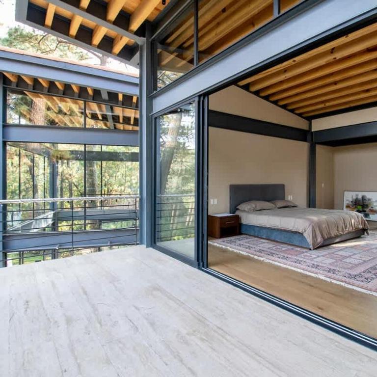 Architectural glass masterpiece villa in Avandaro Forest - Villa - 11