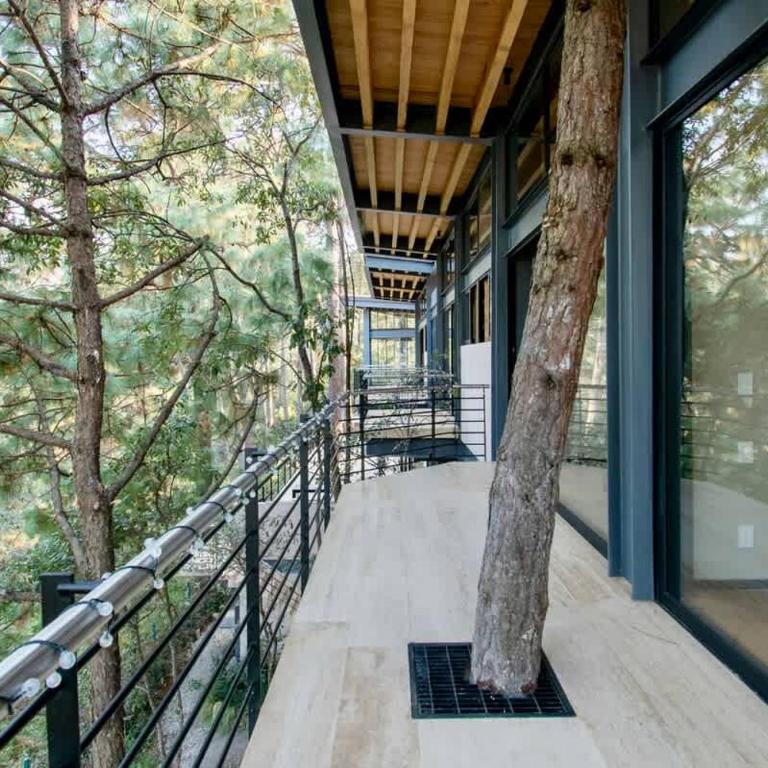Architectural glass masterpiece villa in Avandaro Forest - Villa - 55