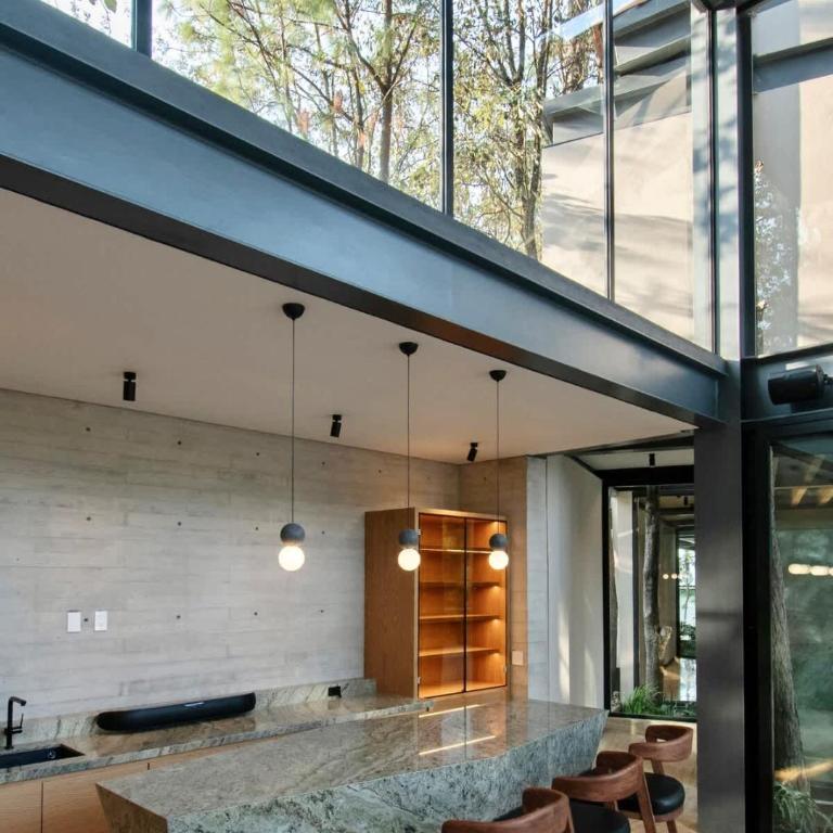 Architectural glass masterpiece villa in Avandaro Forest - Villa - 66