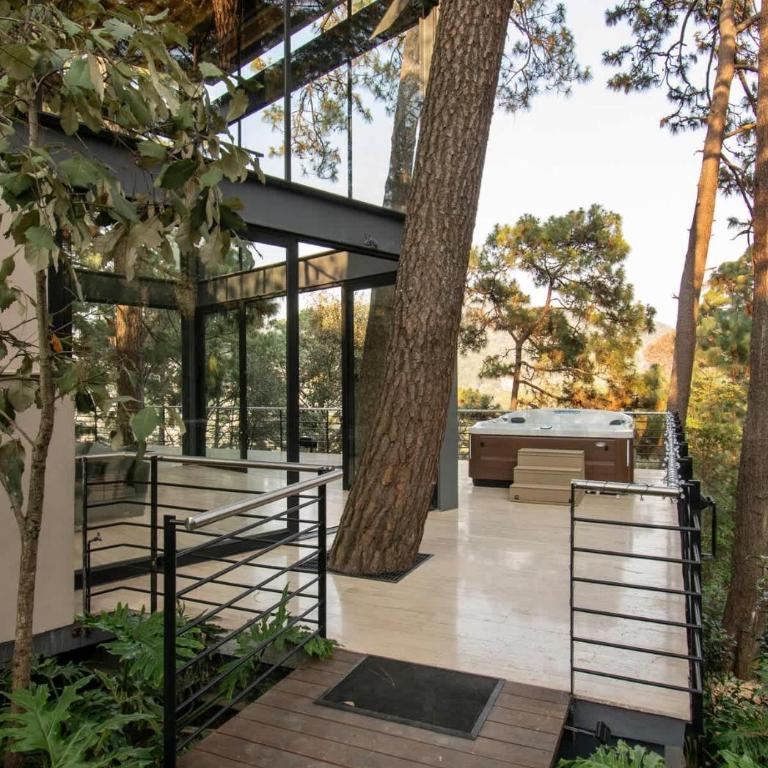 Architectural glass masterpiece villa in Avandaro Forest - Villa - 89
