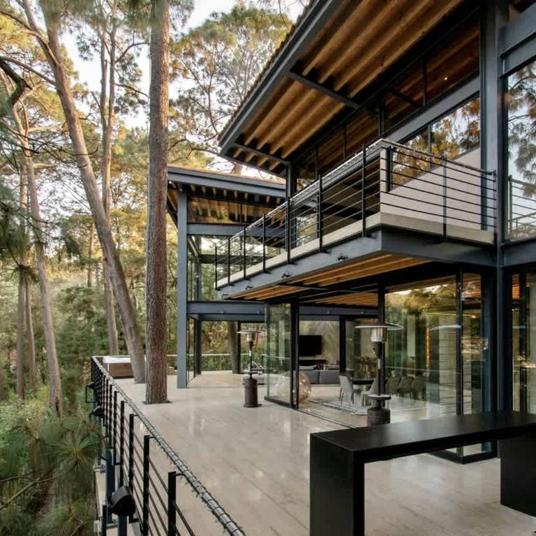Architectural glass masterpiece villa in Avandaro Forest - Villa - 100