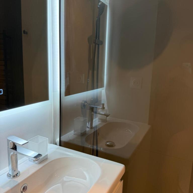 Le Cocon Moderne Cannes - Studio Lit Queen-Size - 9