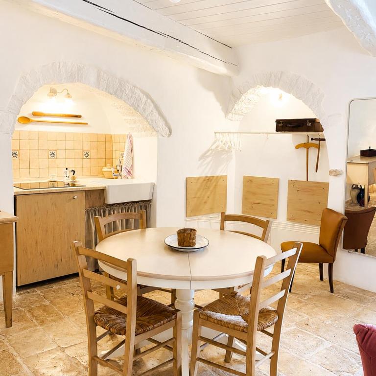 Trulli Arcolaia | Trullo con Soppalco - Two-level Trullo - 13