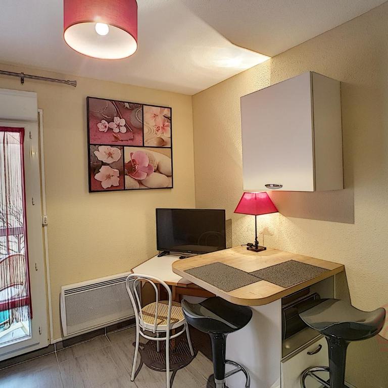 Studio rénové avec Wifi et animaux acceptés, proche de Lamalou-les-Bains - FR-1-451-124 - Studio - 1
