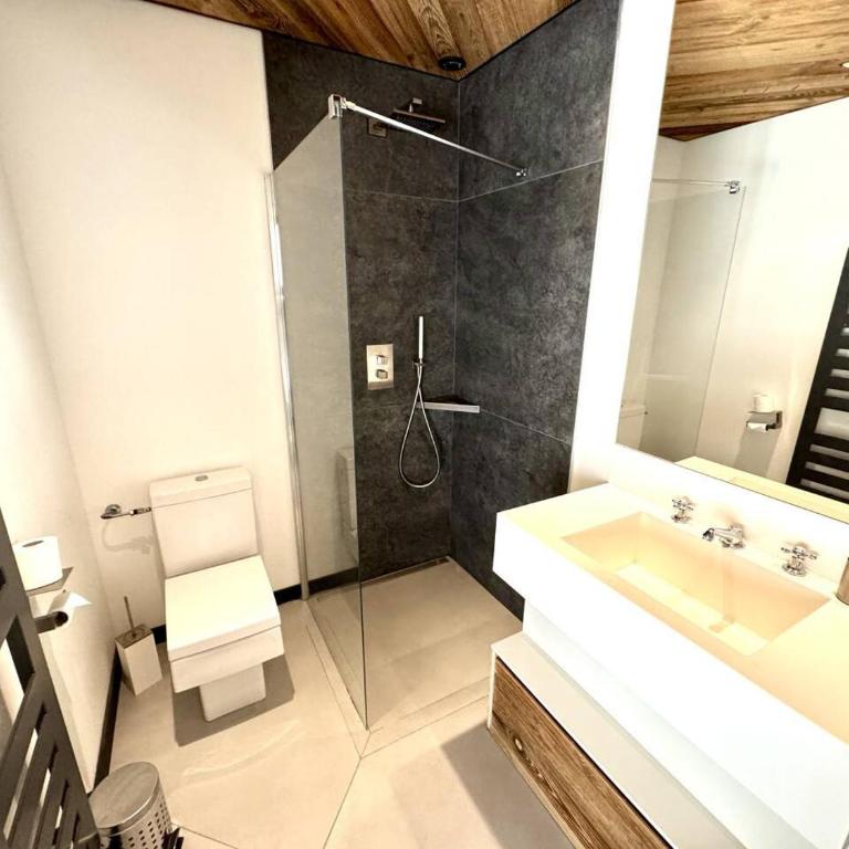 Bright 3 Bed Apartment - Arc 1950 - Auberge Jerome - Appartement - 8