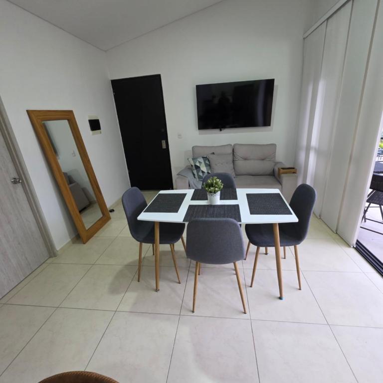 Paraiso del Cafe - Two-Bedroom Apartment - 4