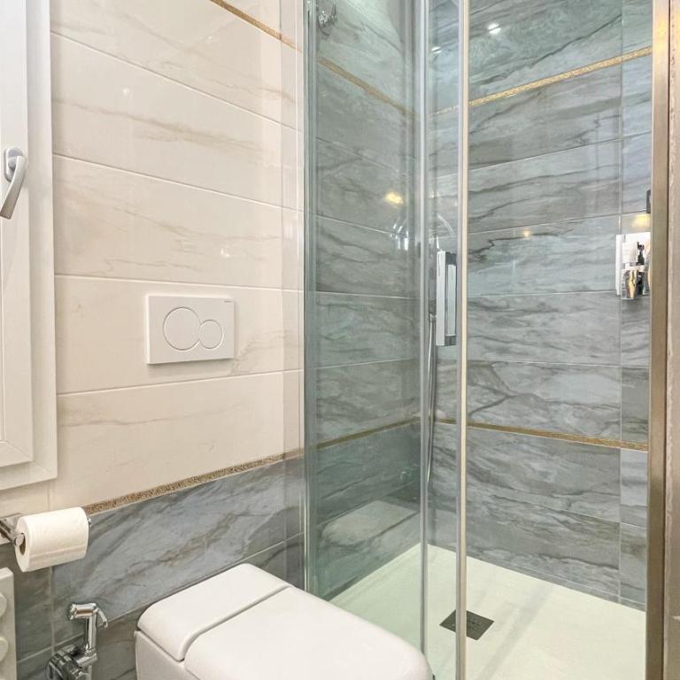 Independent house- Heart of Rome - Appartamento Superior con 2 Camere da Letto - 14