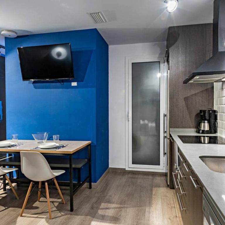 Habitat Apartments Cool Jazz - Two-Bedroom Apartment - 5