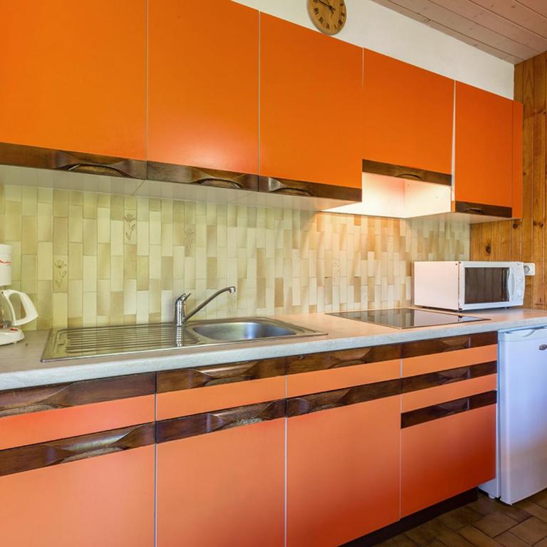 Rez de chalet calme avec terrasse - 2 chambres, proche pistes à La Clusaz - FR-1-437-10 - Appartement (6 Adultes) - 12