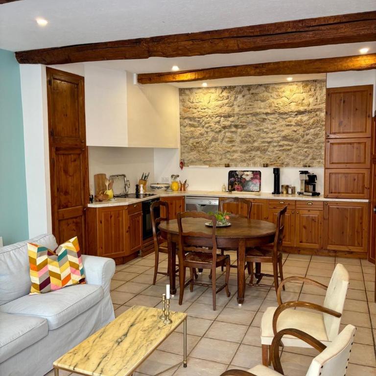 Well equipped village house close to historic centre - Pézenas - Maison de Vacances - 8