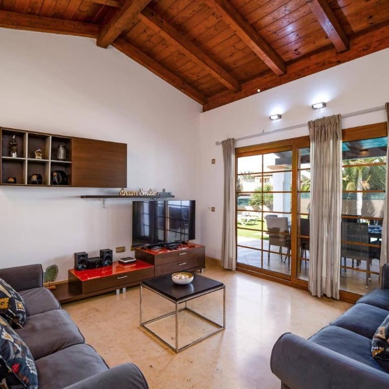 Villa Sherry II by Villa Plus - Villa - 4