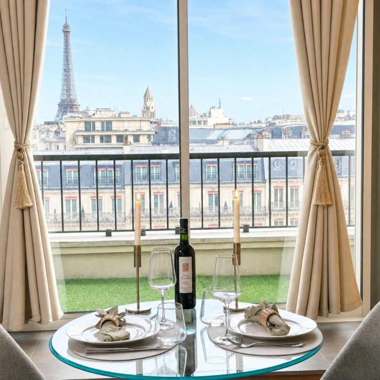 Champs-Elysees studio with balcony & AC - Studio - 22