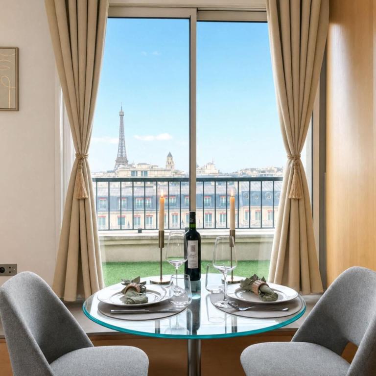 Champs-Elysees studio with balcony & AC - Studio - 21