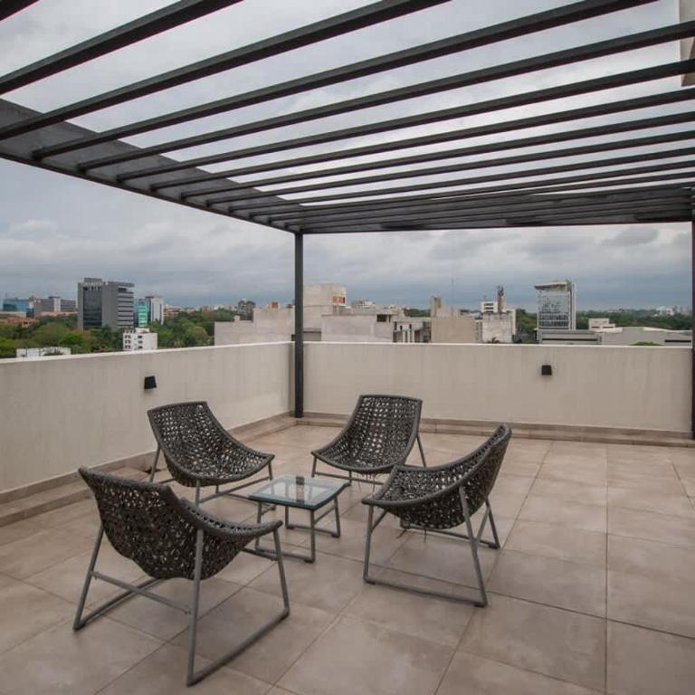 Villa Morra Stay Balcony & BBQ Rooftop Pool - Apartment - 39