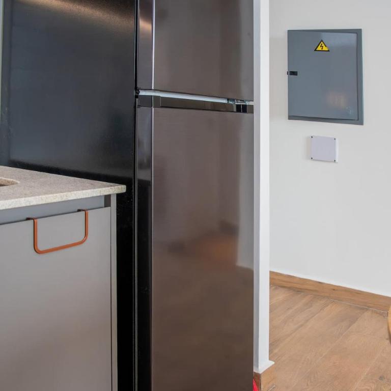 Modern Apartment Workspace & Gym Fast Wi-Fi - Apartment - 36